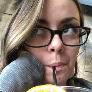 Meet your Posher, Faith